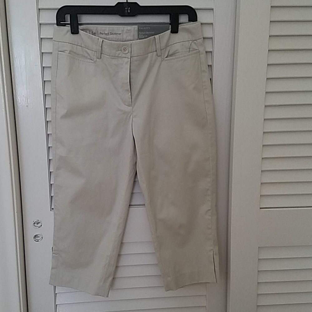 Talbots Beige Capris